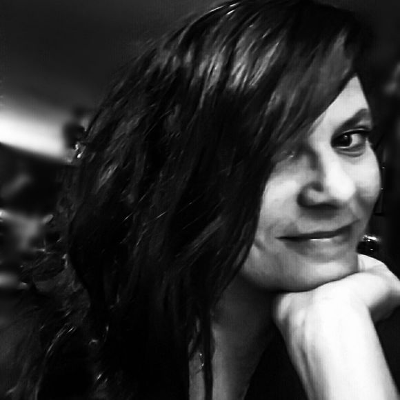 Meet your Posher, Maleah - Picture 1 of 1